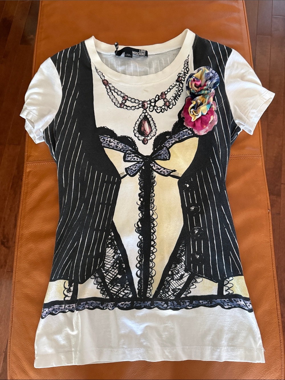 Love Moschino White Graphic Lace-Print Tee with Floral Accent